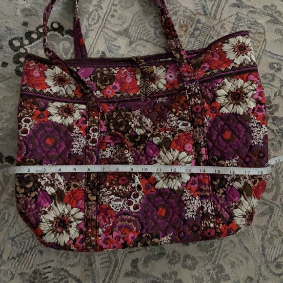 Vera Bradley Tote - Picture 9 of 11
